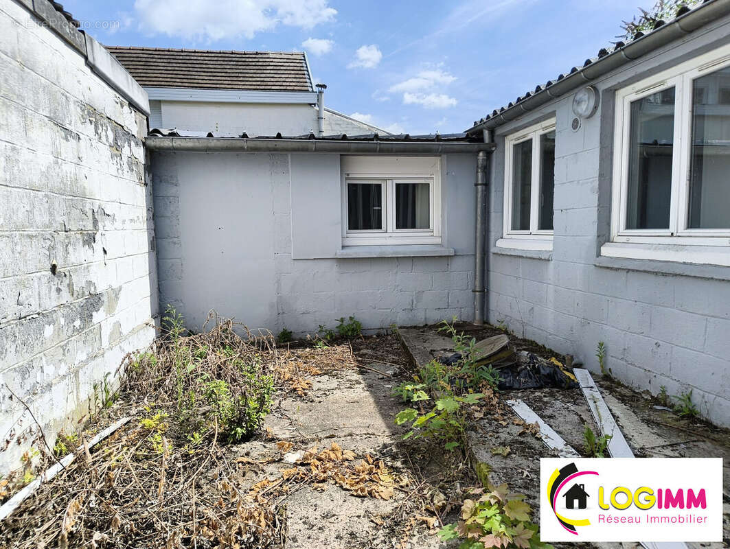 Maison 63 m² à Bruay-Sur-L'escaut  - photo 8