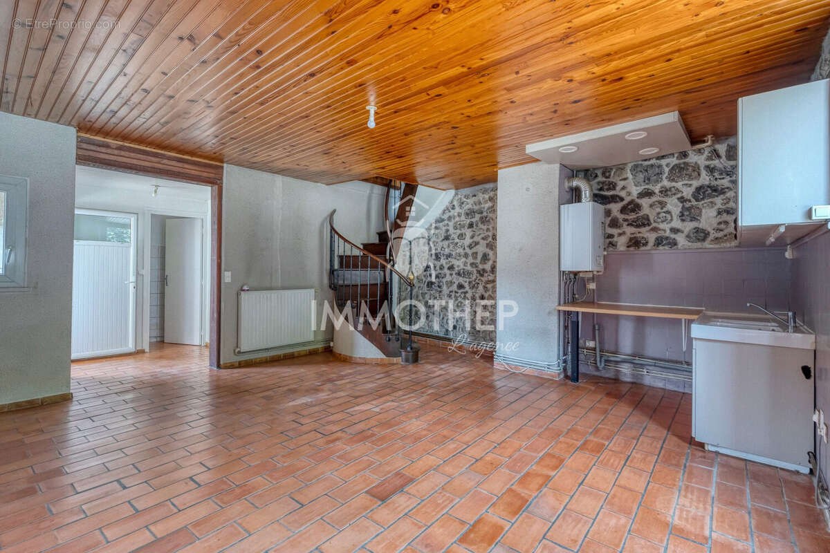 Maison 183 m² à Meylan  - photo 9