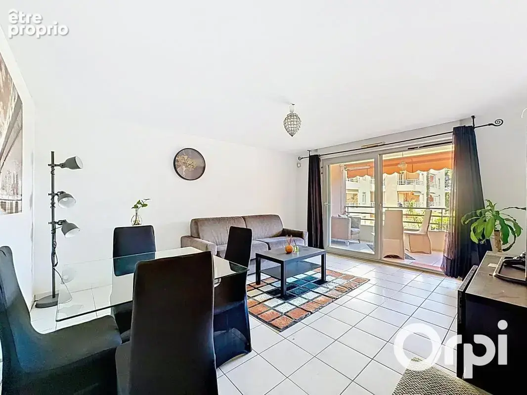 Vaugrenier - 2p 51 m² avec stationnement - calme - photo 4