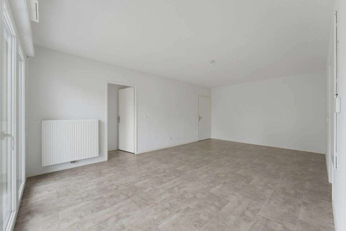 Appartement de 4 pièces de 74 m² à Mérignac - photo 6