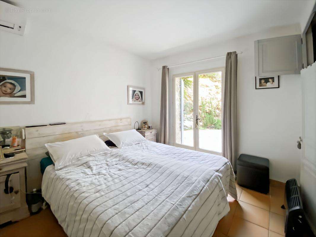 Maison à PLAN-DE-LA-TOUR