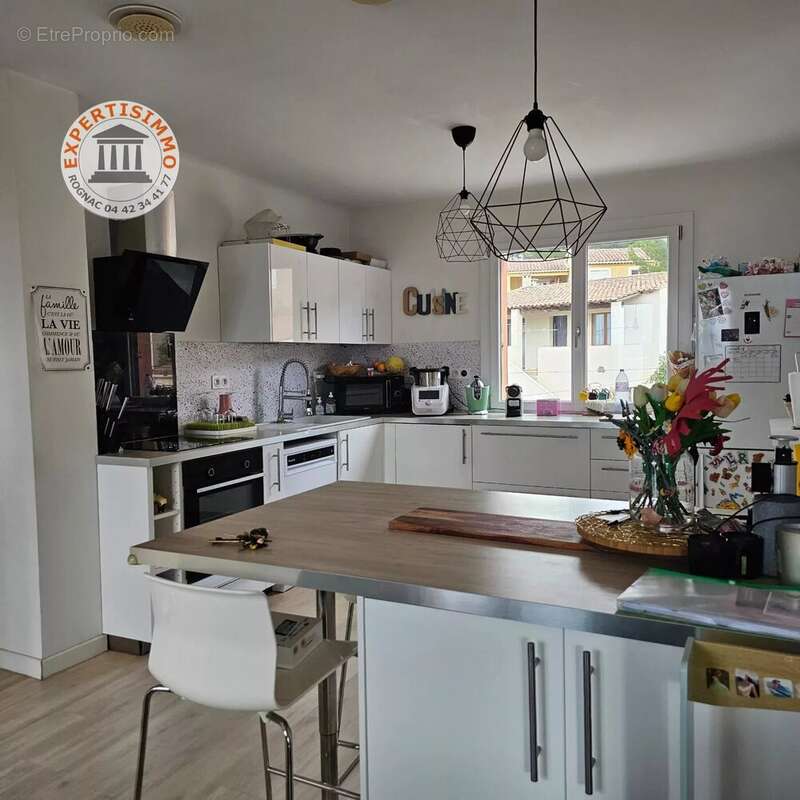 Appartement à ROGNAC