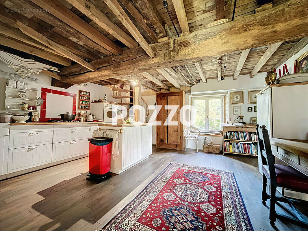 VENTE d'une maison T16 (439 m²) au MESNIL - propriété d'exception - deux habitations - 4 hectares - photo 9