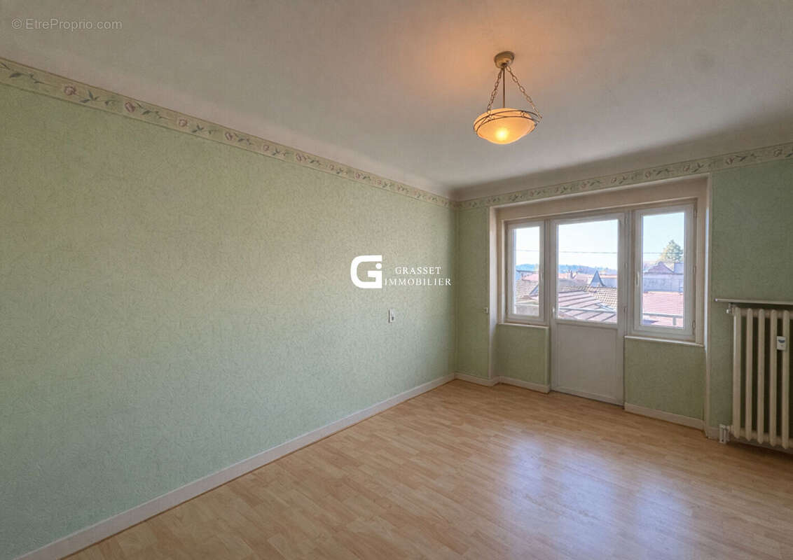 Appartement à OYONNAX
