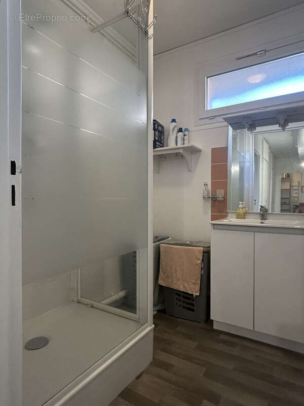 Appartement à GREGES