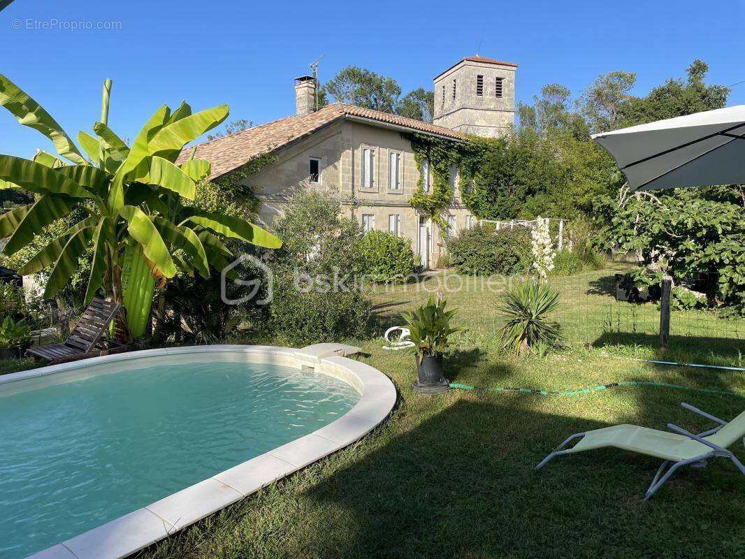 Maison à LAGORCE