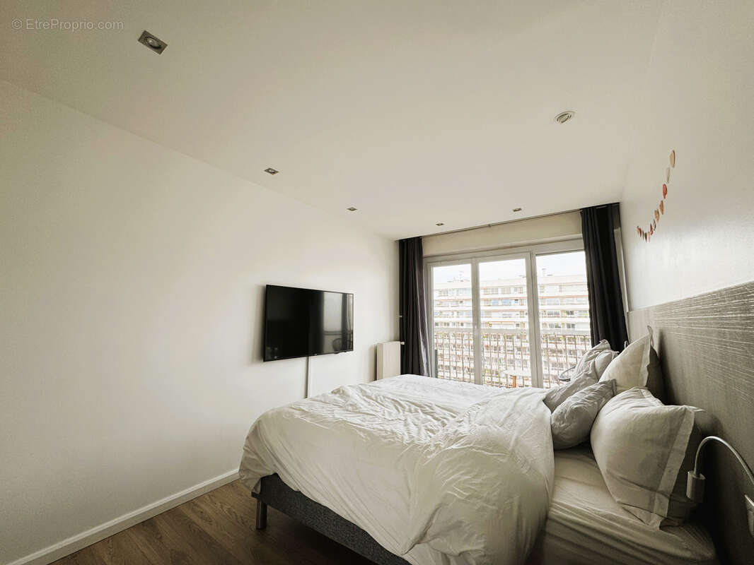 Appartement à PARIS-11E