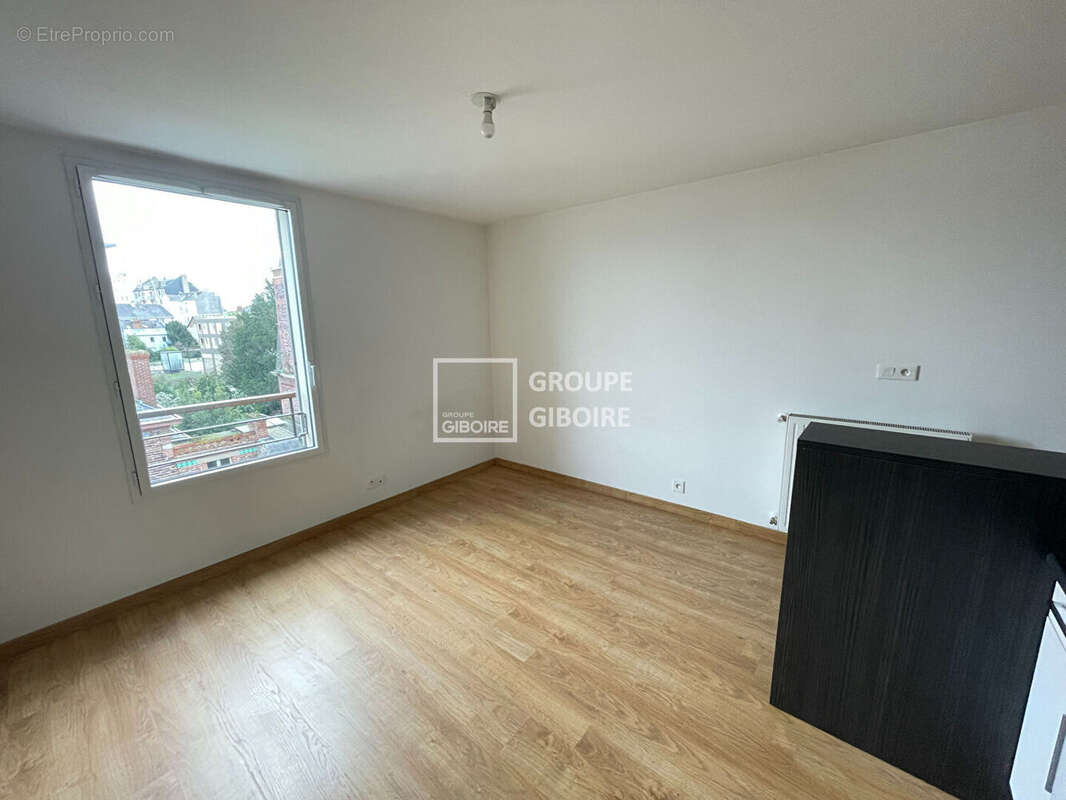A vendre - agence giboire - appartement 1 pièce 21,99 m² - rennes - photo 2