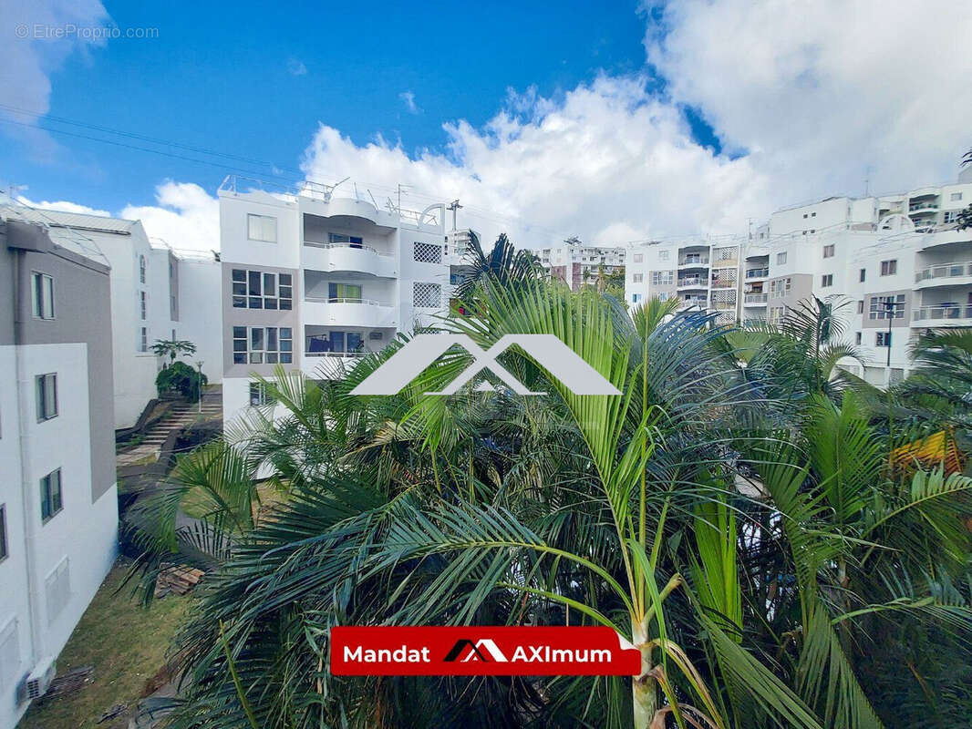 Appartement à SAINT-DENIS