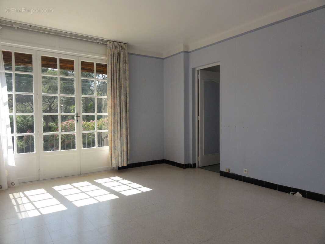 Maison à SAINT-RAPHAEL