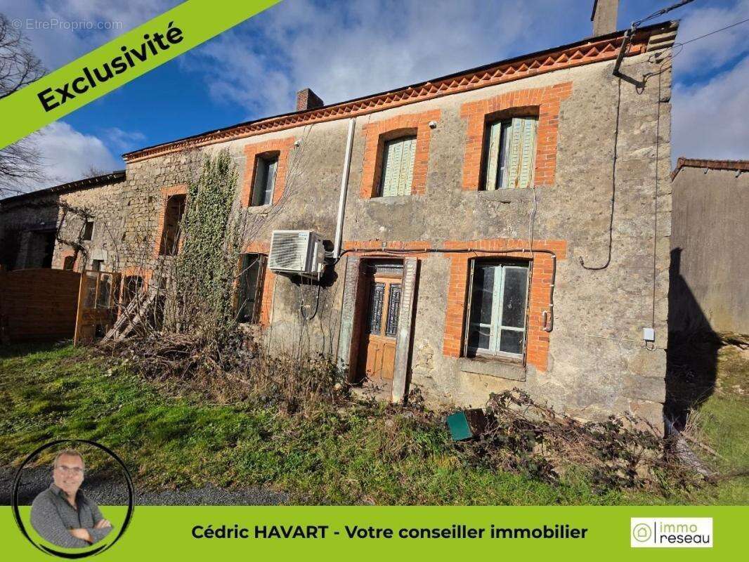 Maison à LADAPEYRE