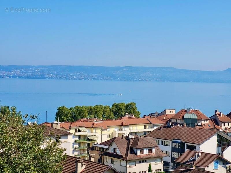 Appartement à EVIAN-LES-BAINS