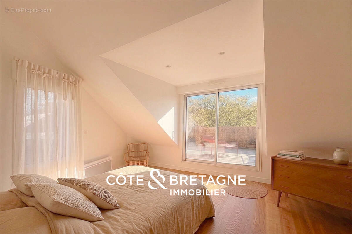Maison à LE HEZO