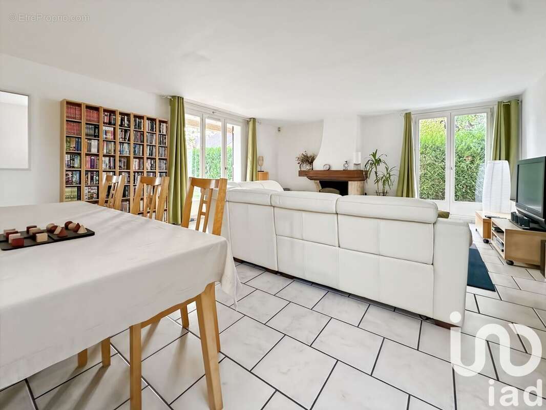 Photo 5 - Maison à CHELLES