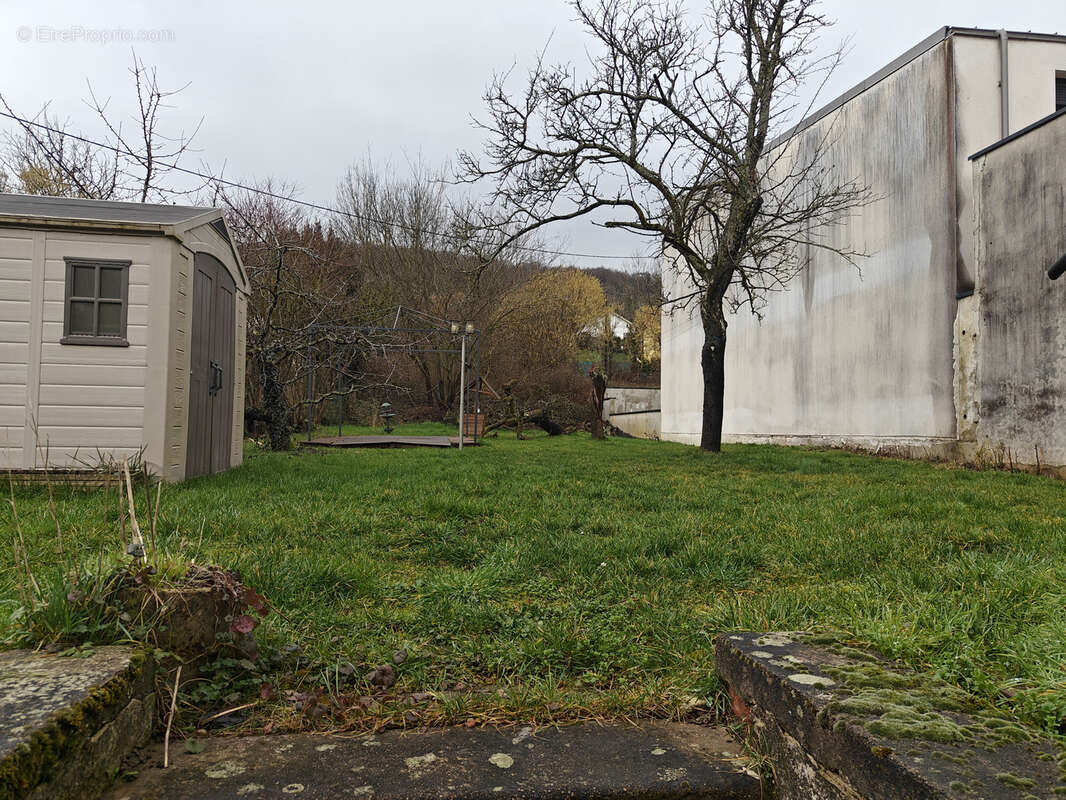 Appartement à POMPEY