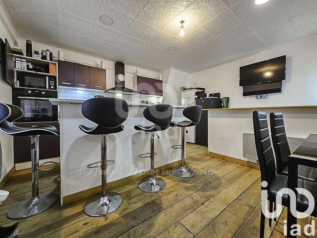 Photo 2 - Maison à SEVERAC-LE-CHATEAU