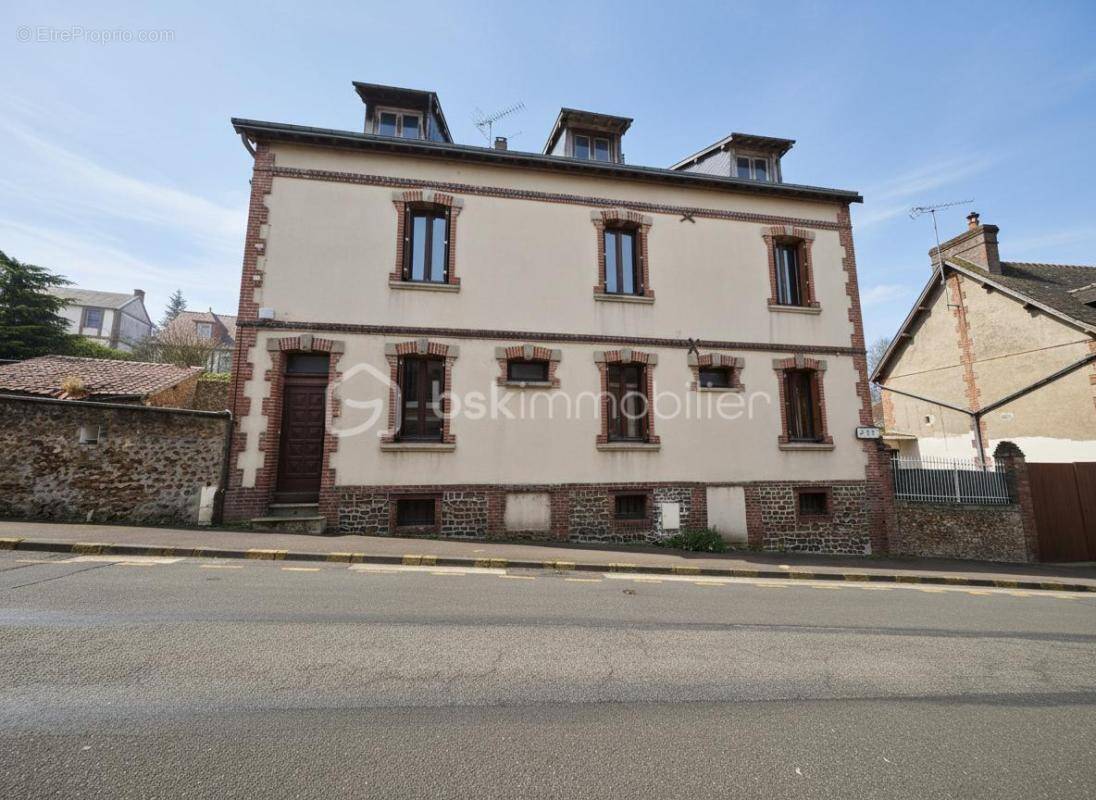 Maison à RUGLES