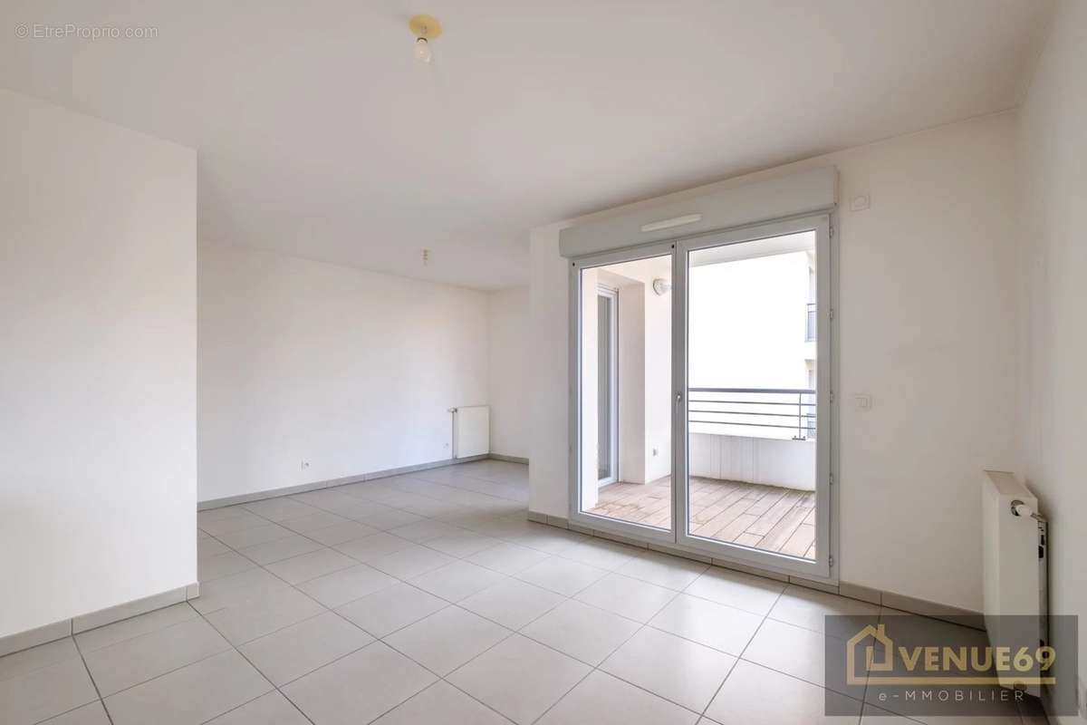 Appartement à LYON-8E