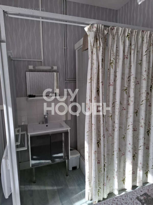 Commerce à ALLIGNY-EN-MORVAN