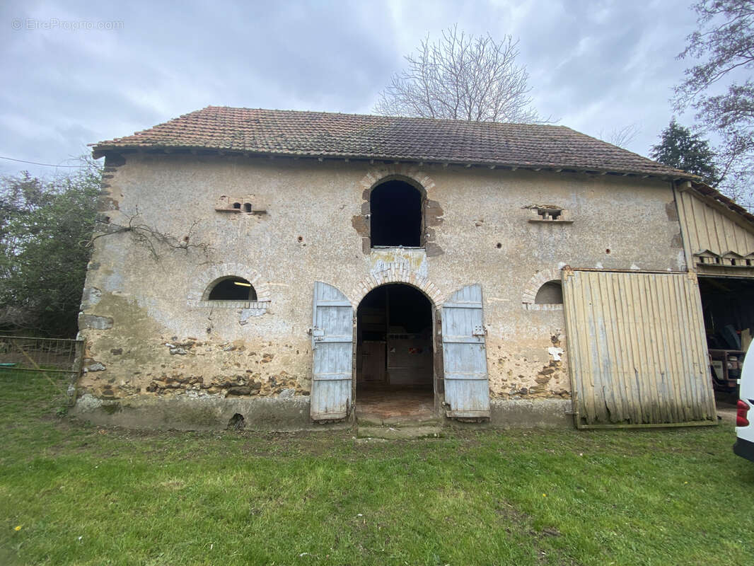 Maison à SAINT-JEAN-D'ASSE