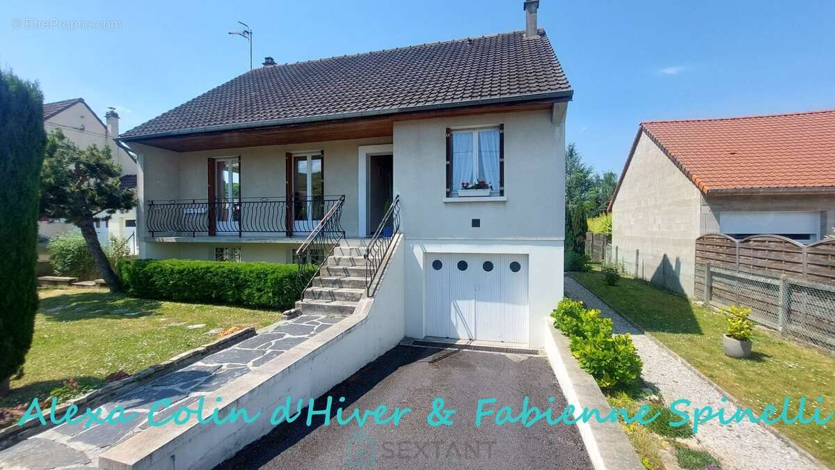 Maison à PERNANT