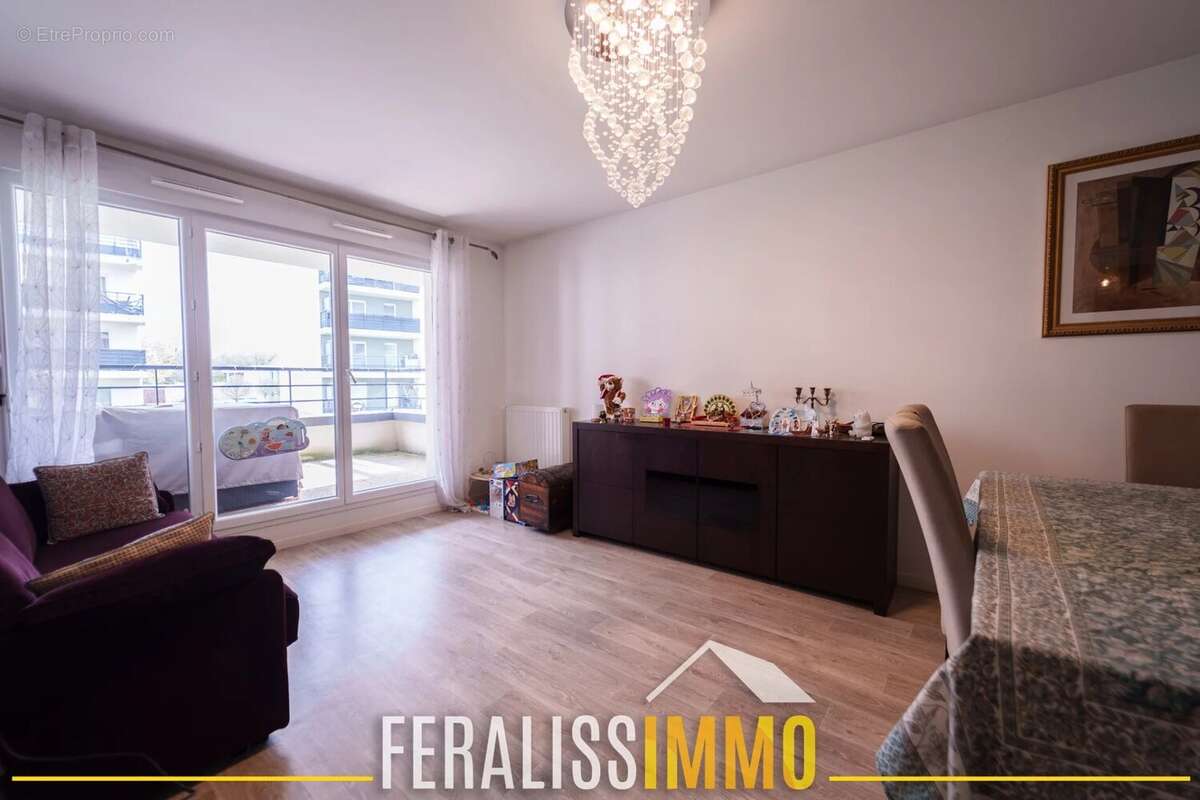 Appartement à ERAGNY
