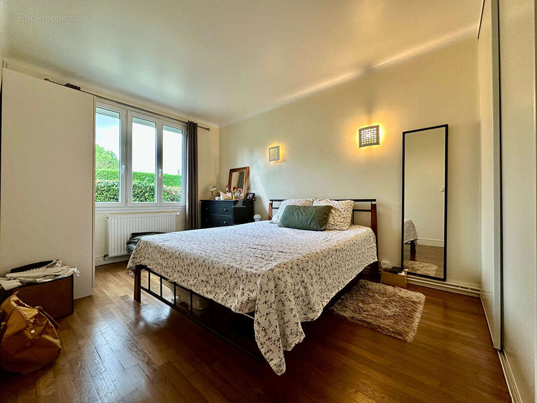 Appartement à SAINT-DENIS-EN-VAL