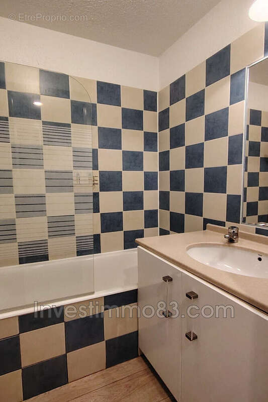 Appartement à HYERES