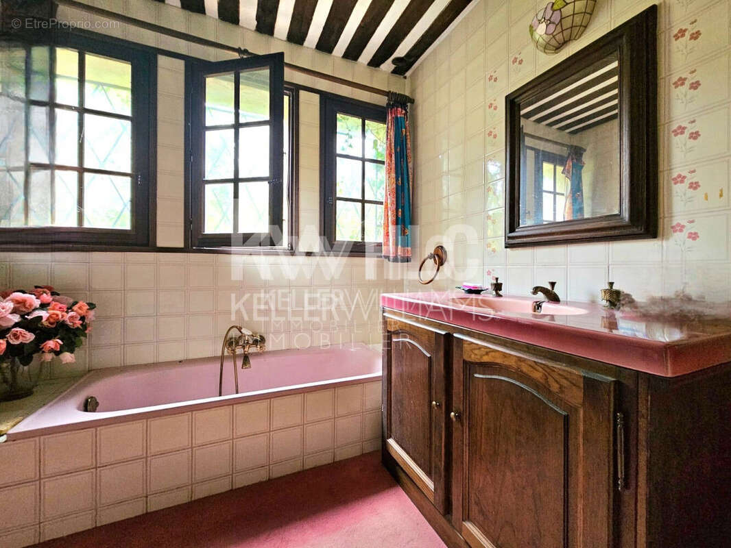 Maison 175 m² à La Gaude  - photo 9