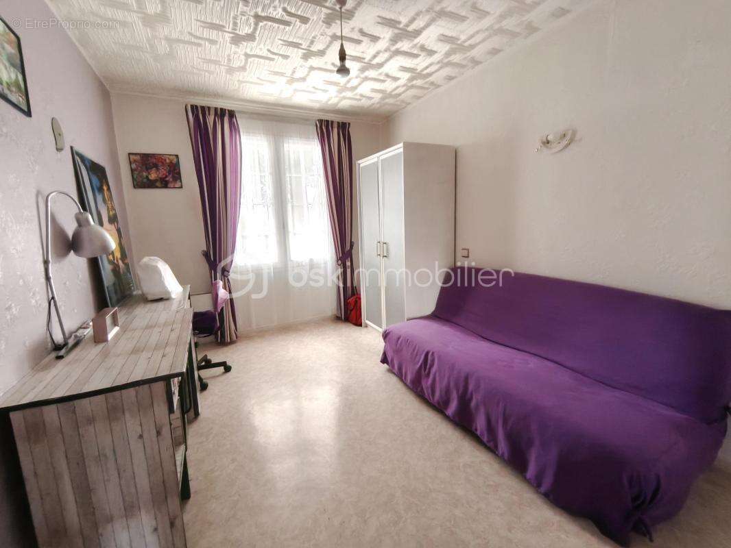 Maison à MONTMORILLON