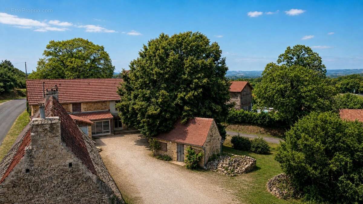 Maison d’hôtes à vendre en Dordogne – activité existante, fort potentiel de développement - photo 2