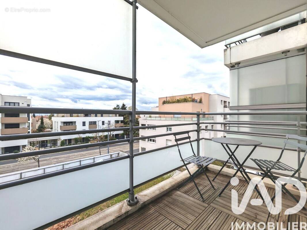 Photo 1 - Appartement à SAINT-PRIEST