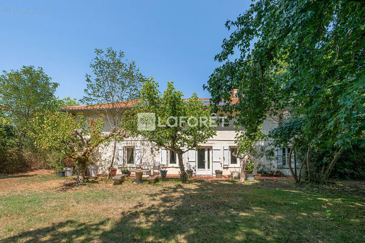 Maison à PISSOS