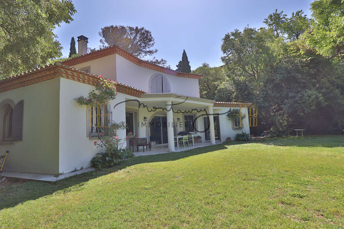 Maison à NIMES
