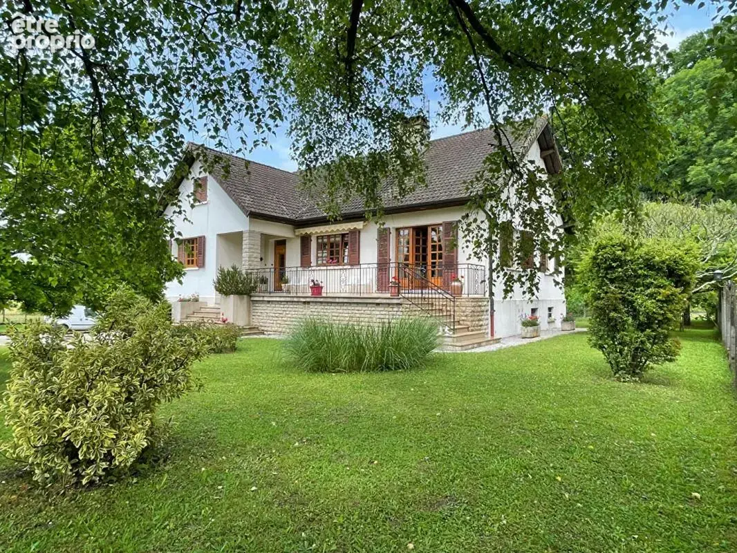 Photo Maison à Relans au prix de 279 000€