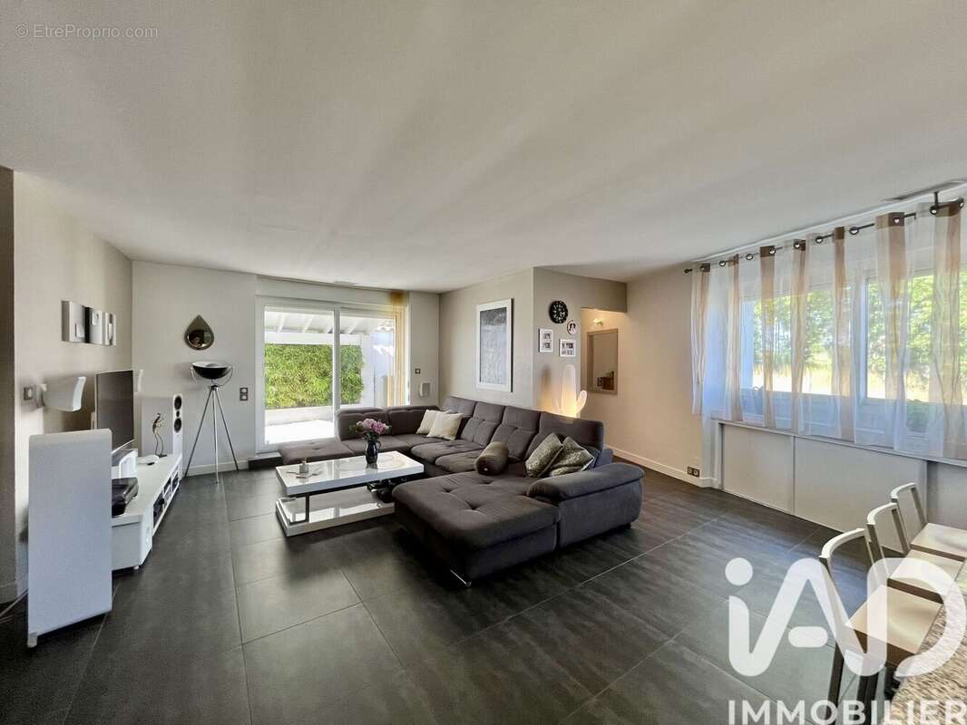 Photo 3 - Maison à CRUZY