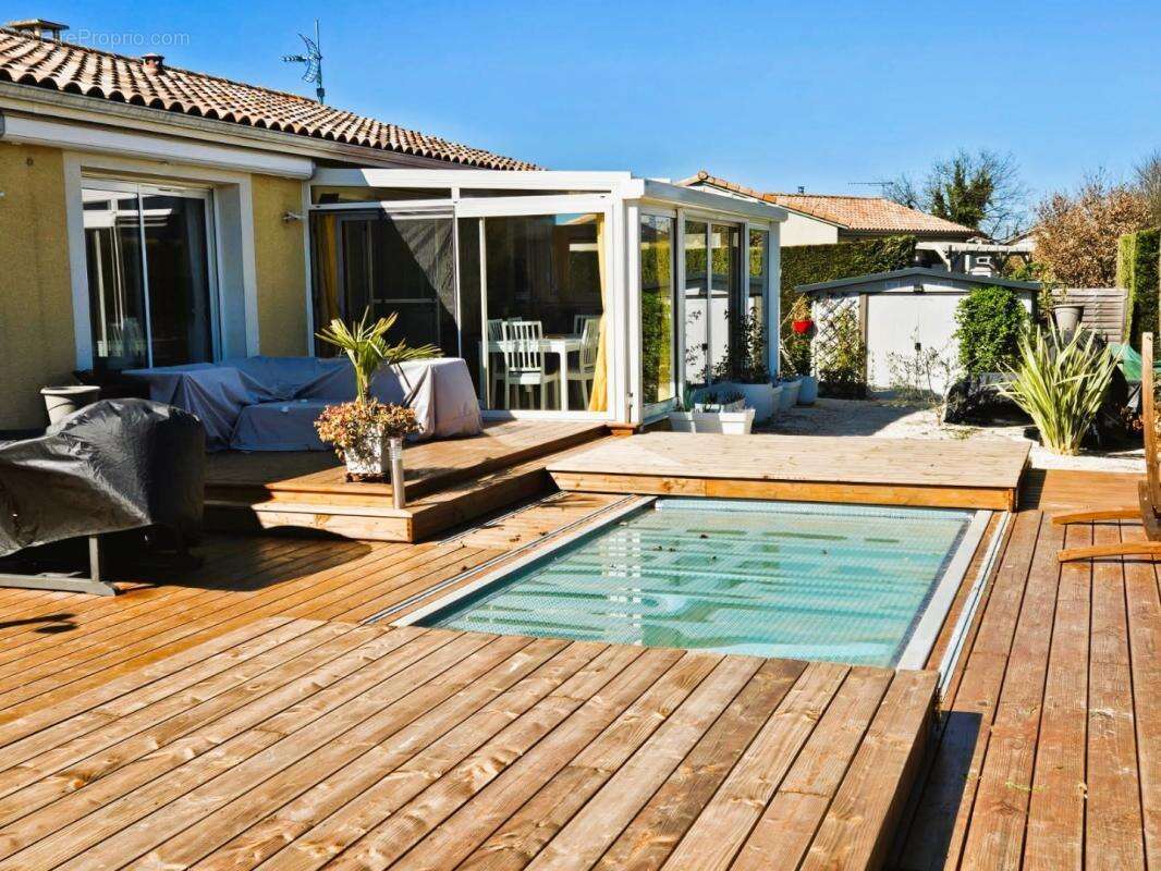 Maison à LA VILLE-DIEU-DU-TEMPLE