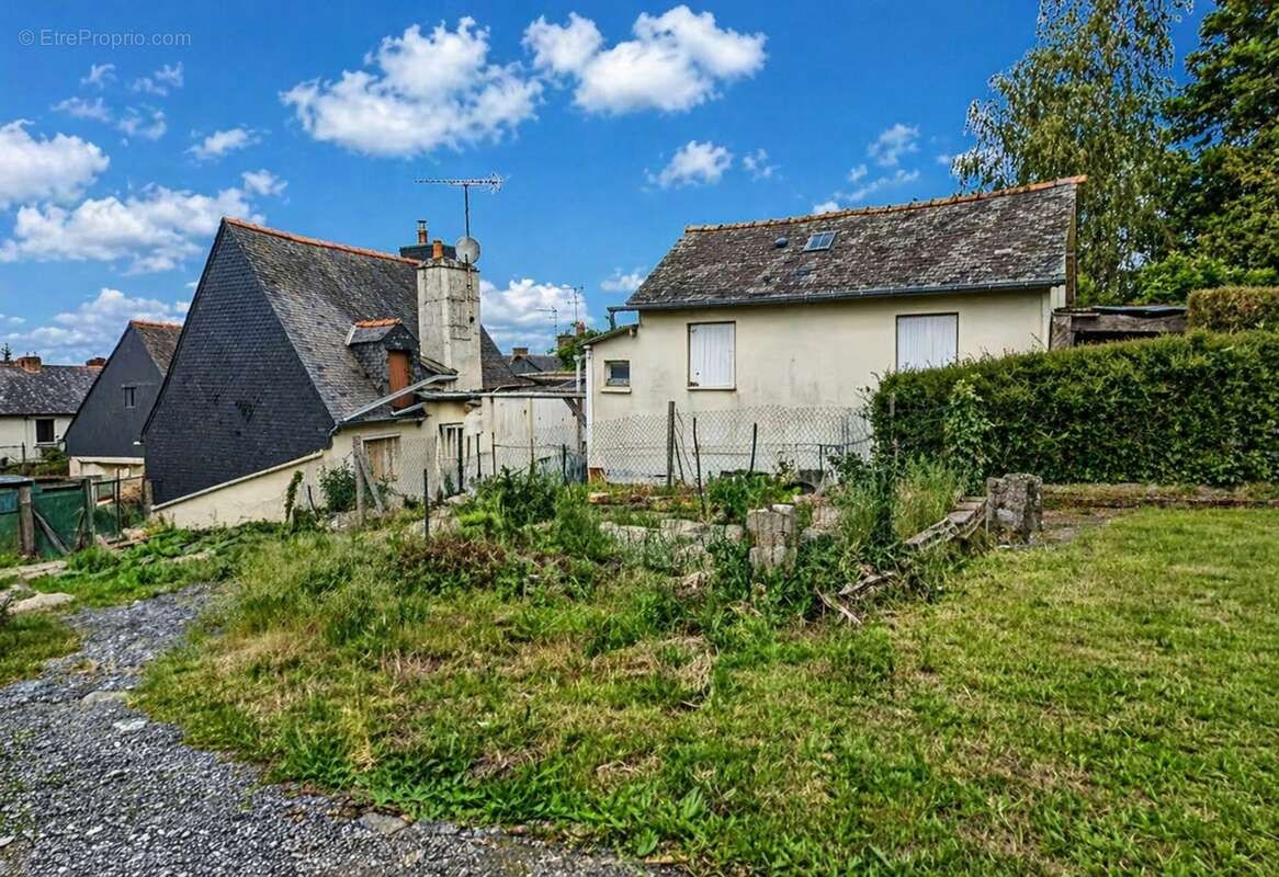 Maison à vendre 4 pièces centre ville  PLOERMEL (56) - photo 12