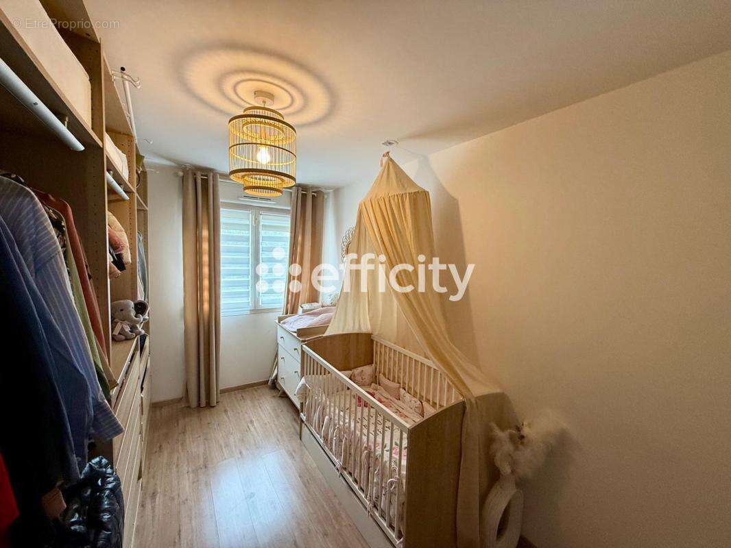 Appartement à SAINT-MAXIMIN