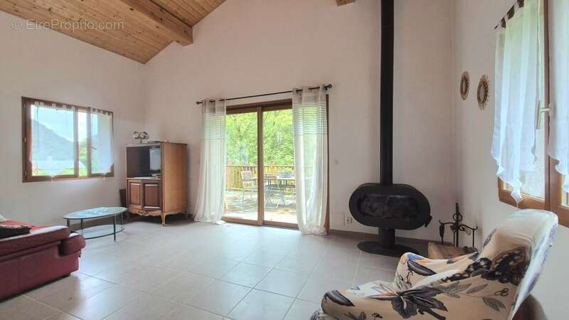 Maison à vendre dans petit hameau - photo 26