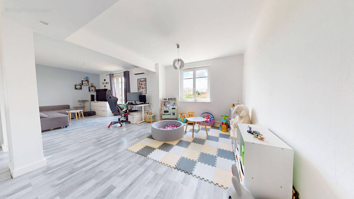 Appartement à AMBERIEU-EN-BUGEY