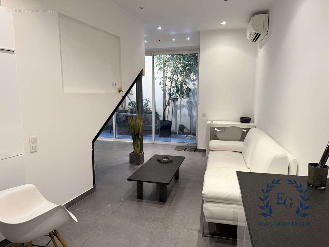 Appartement 37 m² à Marseille-7e  - photo 8
