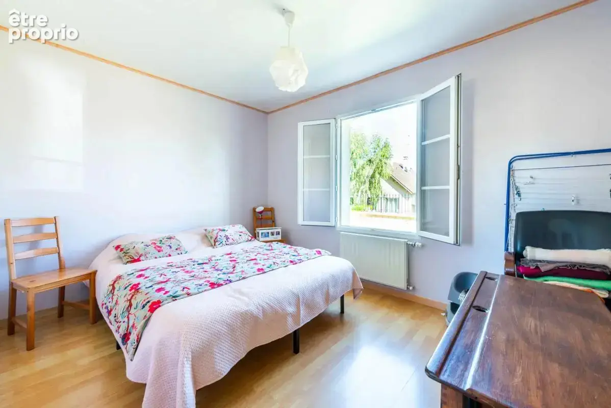 Maison de 7 pièces de 140 m² à Ronquerolles - photo 16