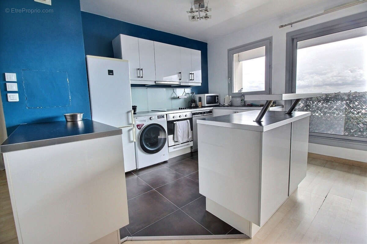 Appartement à ISSY-LES-MOULINEAUX