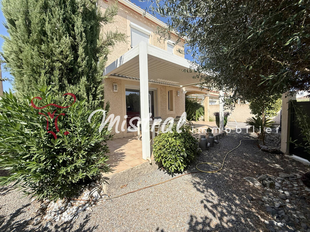 Aigues mortes villa 3 chambres suite rdc garage - photo 1