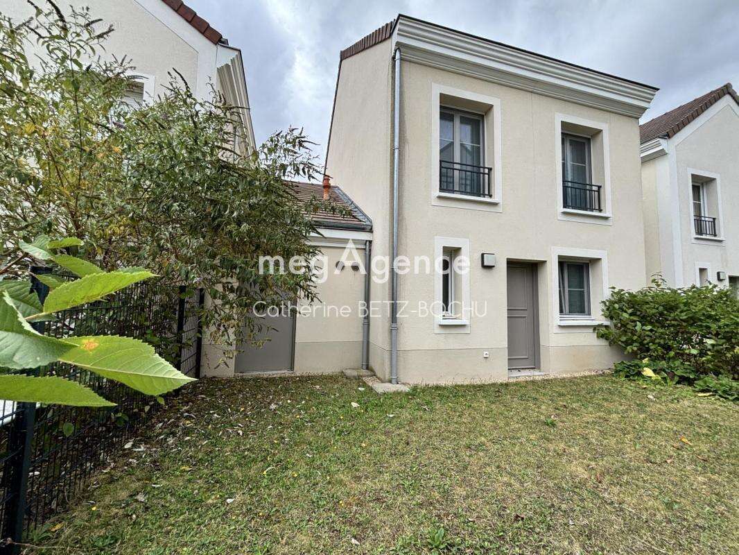 Maison à SAINT-PRIX