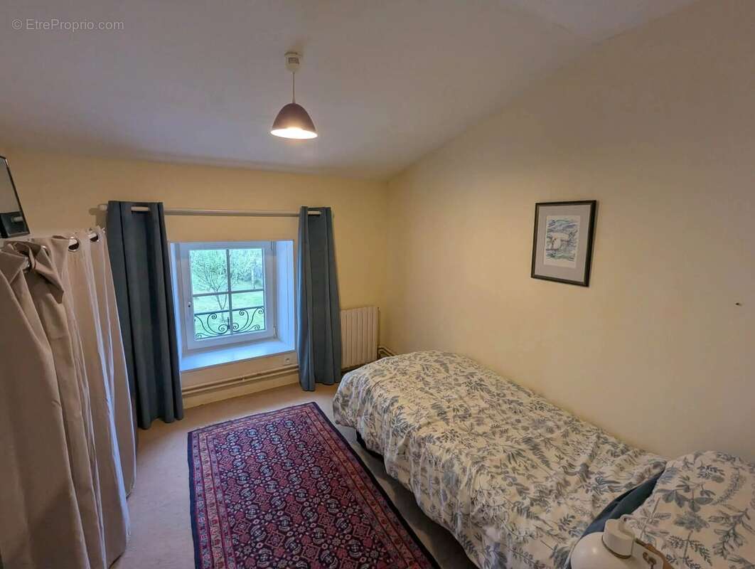 Maison à L'HERMENAULT