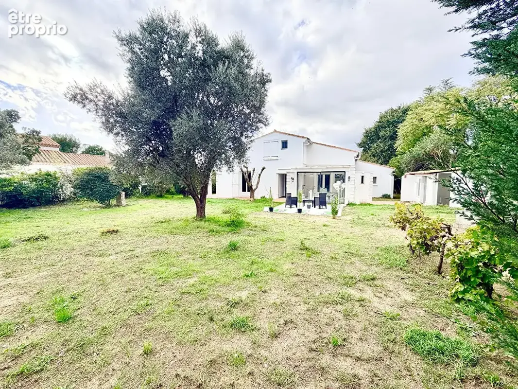 Belle villa quatre faces, au calme et sans vis-à-vis - photo 21