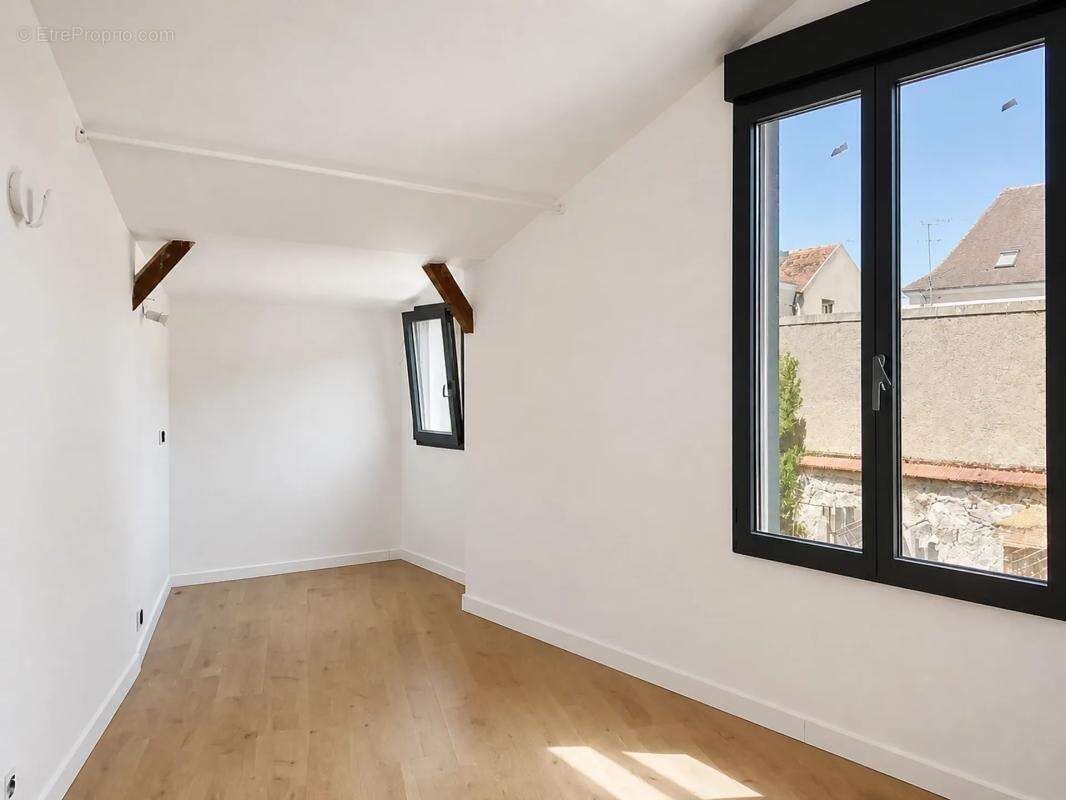 Maison de ville,  6 pièces , 160 m² à Brie-Comte-Robert - photo 9