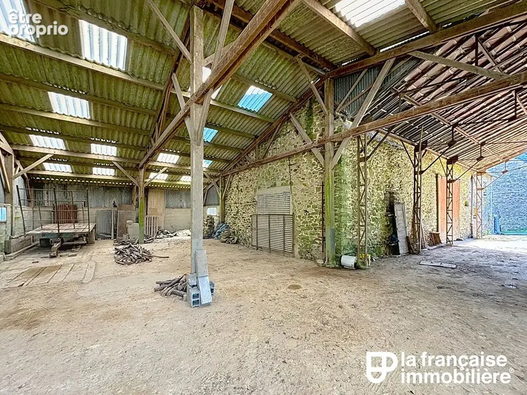 Grange à rénover sur La Bouexiere - photo 4